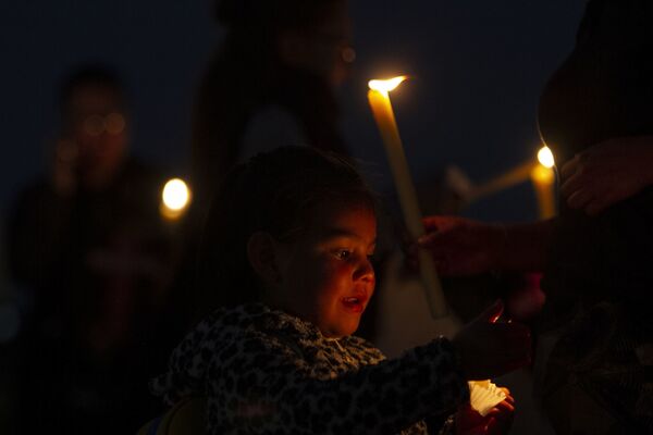 Ciudad de México conmemora con una velada a las víctimas de feminicidio - Sputnik Mundo