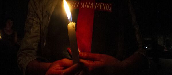 Ciudad de México conmemora con una velada a las víctimas de feminicidio - Sputnik Mundo