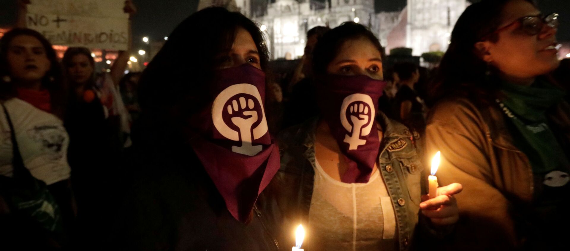 Protestas contra femicidios y la violencia de género en México Protestas contra femicidios y la violencia de género en México - Sputnik Mundo, 1920, 27.11.2019
