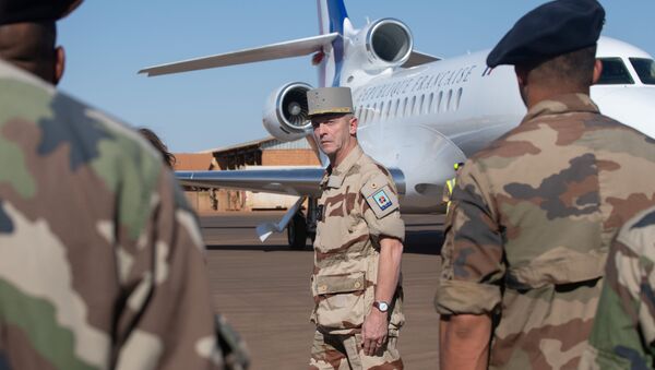 El general François Lecointre, jefe del Estado Mayor de las Fuerzas Armadas de Francia - Sputnik Mundo