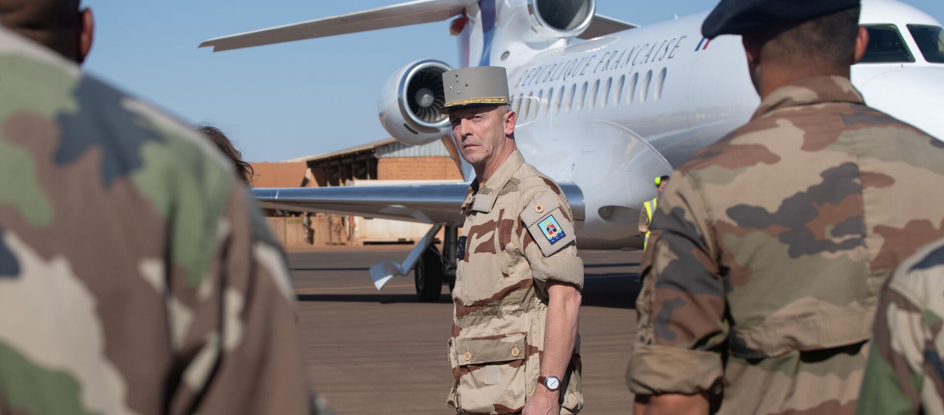 El general François Lecointre, jefe del Estado Mayor de las Fuerzas Armadas de Francia - Sputnik Mundo, 1920, 29.11.2019