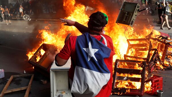 Protestas en Chile - Sputnik Mundo