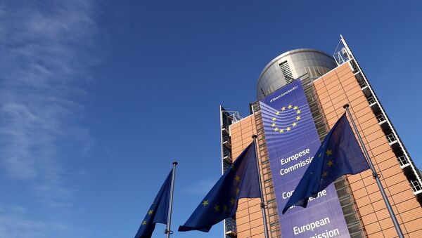 Sede de la Comisión Europea en Bruselas - Sputnik Mundo