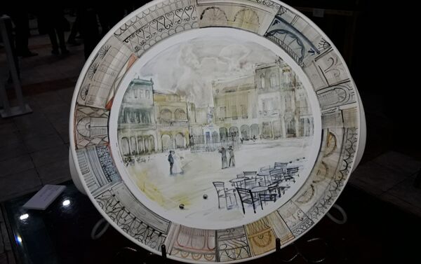 En la exposición - Sputnik Mundo