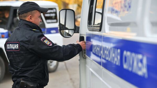 Un policía ruso - Sputnik Mundo