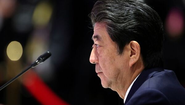 El primer ministro de Japón, Shinzo Abe - Sputnik Mundo