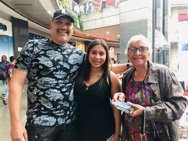 La Venezuela consumista llegó para quedarse: el fenómeno de la dolarización - Sputnik Mundo