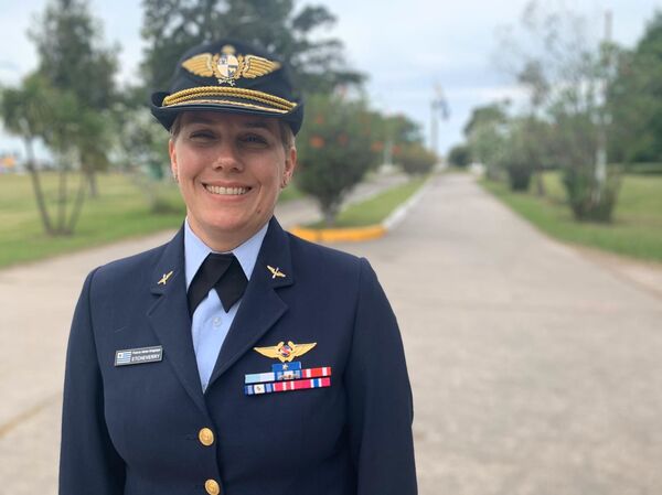 Los aviones de combate de una de las primeras pilotas de guerra de América Latina - Sputnik Mundo