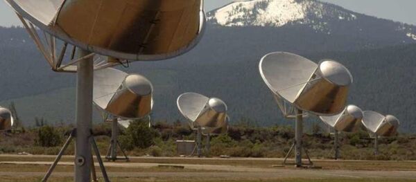Telescopios Allen del Instituto SETI (archivo) - Sputnik Mundo