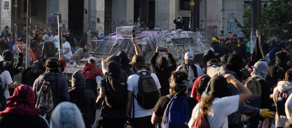 Protestas en Concepción, Chile - Sputnik Mundo