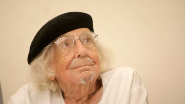 Ernesto Cardenal, poeta nicaragüense  - Sputnik Mundo