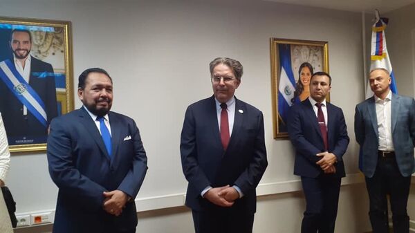 El Salvador inaugura en Moscú una Embajada más grande: Es un mensaje del presidente Nayib Bukele a Rusia - Sputnik Mundo