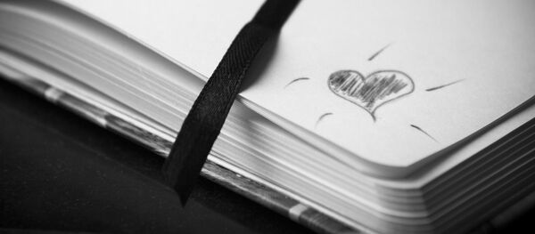 Un cuaderno (imagen referencial) - Sputnik Mundo