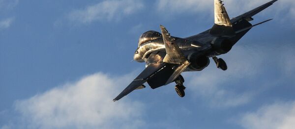 Caza ruso MiG-29KUB - Sputnik Mundo