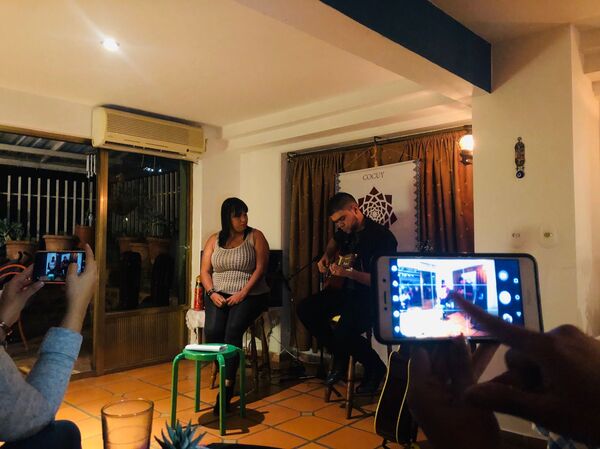 Los restaurantes clandestinos que proliferan en Venezuela - Sputnik Mundo