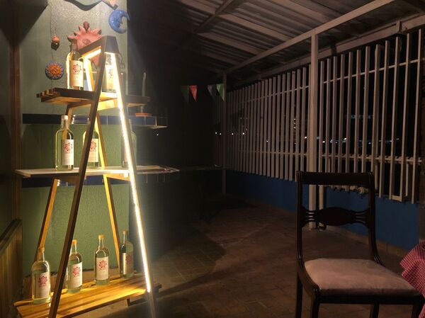 Los restaurantes clandestinos que proliferan en Venezuela - Sputnik Mundo