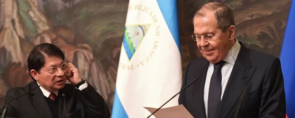 Canciller de Nicaragua, Denis Ronaldo Moncada Colindres, y el canciller ruso, Serguéi Lavrov - Sputnik Mundo