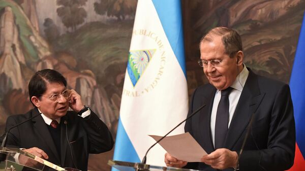 Canciller de Nicaragua, Denis Ronaldo Moncada Colindres, y el canciller ruso, Serguéi Lavrov Canciller de Nicaragua, Denis Ronaldo Moncada Colindres, y el canciller ruso, Serguéi Lavrov - Sputnik Mundo
