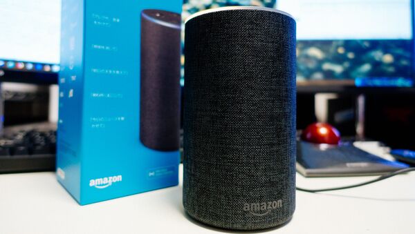 El altavoz inteligente Echo de Amazon - Sputnik Mundo