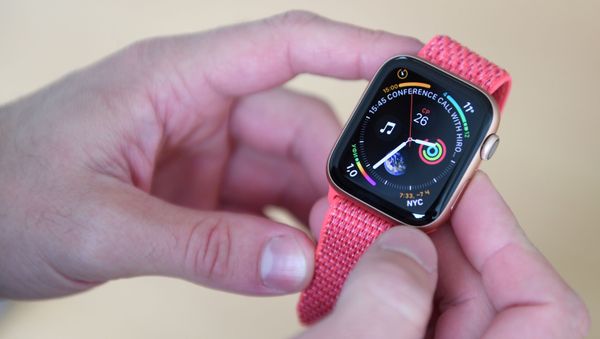 Apple Watch Series 4 Apple Watch Series 4 - Sputnik Mundo