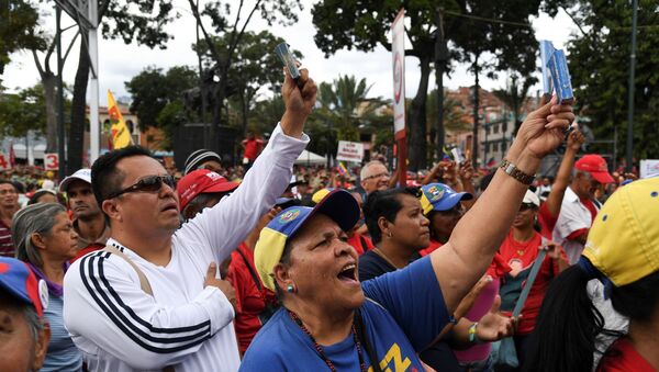 Celebración del 20 aniversario de la creación de la Constitución de Venezuela en Caracas - Sputnik Mundo