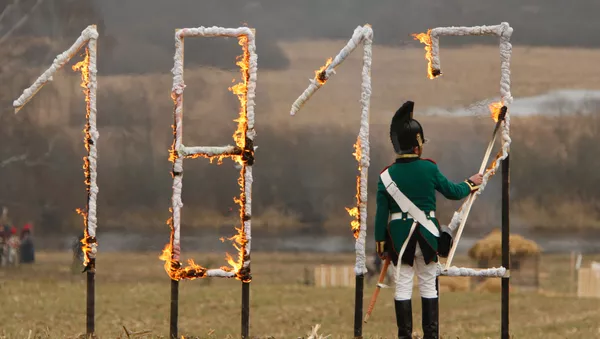 Reconstrucción de una batalla de la campaña de Napoleón en Rusia - Sputnik Mundo