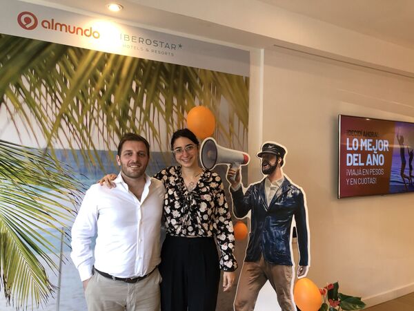 Argentina desdobla su mercado cambiario para decirle chau al dólar - Sputnik Mundo