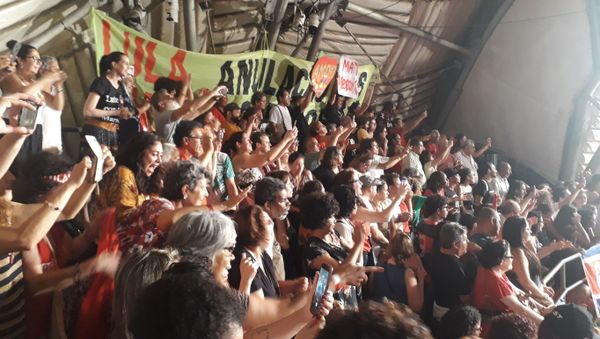 El expresidente brasileño Luiz Inácio Lula da Silva agradece a artistas su apoyo durante su estancia en prisión y critica el desmonte de la cultura en el Gobierno de Jair Bolsonaro El expresidente brasileño Luiz Inácio Lula da Silva agradece a artistas su apoyo durante su estancia en prisión y critica el desmonte de la cultura en el Gobierno de Jair Bolsonaro - Sputnik Mundo