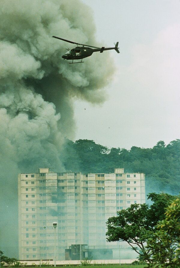 Eran pistolas contra aviones: la cruel invasión de EEUU a Panamá, 30 años después | Fotos Eran pistolas contra aviones: la cruel invasión de EEUU a Panamá, 30 años después | Fotos - Sputnik Mundo