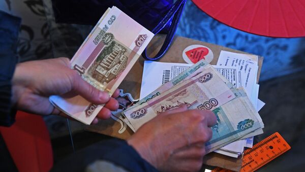 La entrega de pensiones en Rusia - Sputnik Mundo