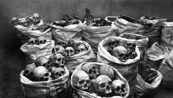 Cráneos de las víctimas del desastre de Bhopal
