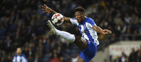 Ze Luis, delantero del FC Porto - Sputnik Mundo