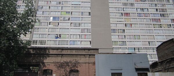 Guetos verticales, en la comuna Estación Central de Santiago de Chile - Sputnik Mundo