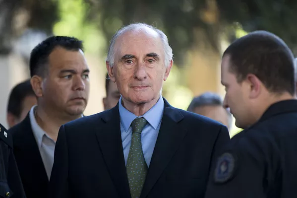 Fernando de la Rúa, abogado, profesor y presidente argentino - Sputnik Mundo