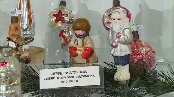 Adornos artesanales de cristal, una tradición navideña que resiste el paso del tiempo en Rusia | Vídeo Adornos artesanales de cristal, una tradición navideña que resiste el paso del tiempo en Rusia | Vídeo - Sputnik Mundo