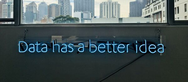 Una inscripción (imagen referencial) Una inscripción (imagen referencial) - Sputnik Mundo