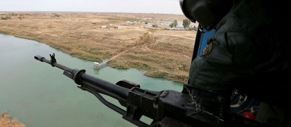 Un miembro de la Fuerzas de Seguridad iraquí - Sputnik Mundo