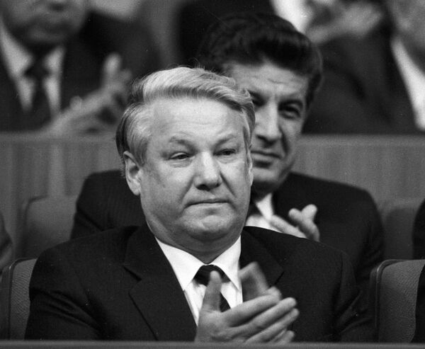 Padre fundador de Rusia y mentor de Putin: ascenso y ocaso de Borís Yeltsin Padre fundador de Rusia y mentor de Putin: ascenso y ocaso de Borís Yeltsin - Sputnik Mundo