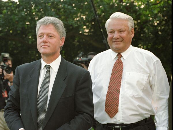 Padre fundador de Rusia y mentor de Putin: ascenso y ocaso de Borís Yeltsin Padre fundador de Rusia y mentor de Putin: ascenso y ocaso de Borís Yeltsin - Sputnik Mundo