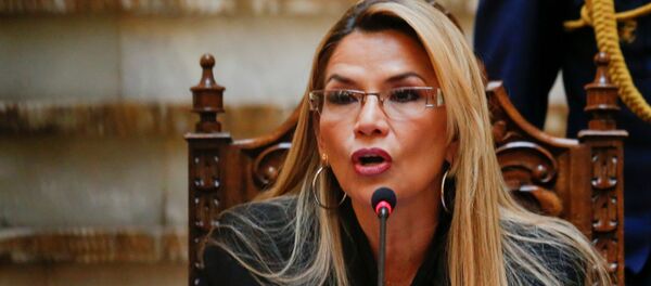 Jeanine Áñez, la presidenta de facto de Bolivia Jeanine Áñez, la presidenta de facto de Bolivia - Sputnik Mundo