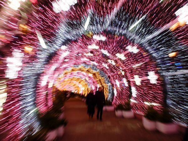 Rusia se embellece con luces y hielo para la llegada del 2020

 - Sputnik Mundo