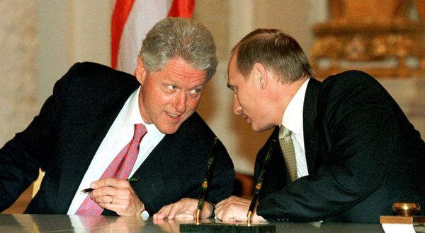Los momentos más memorables del primer mandato de Putin - Sputnik Mundo