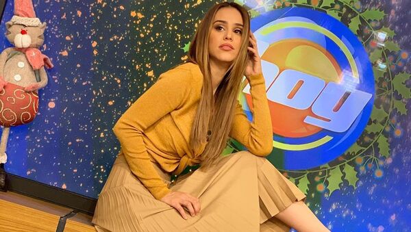 Yanet García, presentadora mexicana - Sputnik Mundo