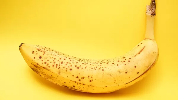 Una banana - Sputnik Mundo