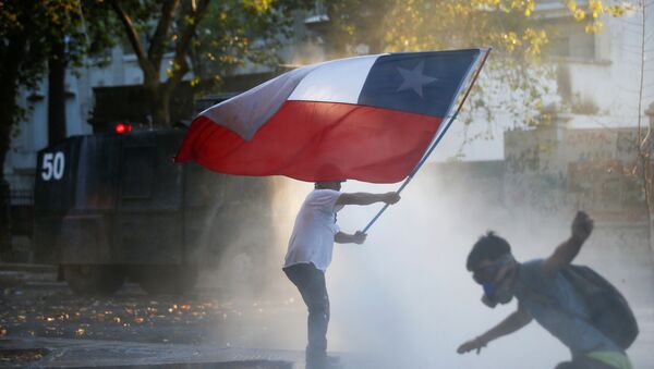 Protestas en Chile - Sputnik Mundo