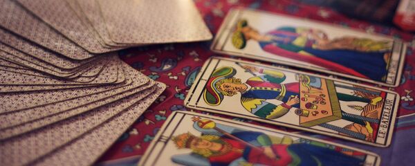 Cartas de tarot. Imagen referencial - Sputnik Mundo