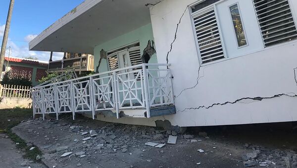 Las consecuencias del terremoto del 6 de enero en Puerto Rico - Sputnik Mundo