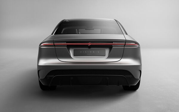 Vista trasera del automóvil eléctrico de Sony - Sputnik Mundo