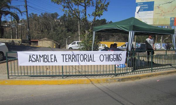 Incendio en Valparaíso: de las cenizas a la autorreconstrucción Incendio en Valparaíso: de las cenizas a la autorreconstrucción - Sputnik Mundo
