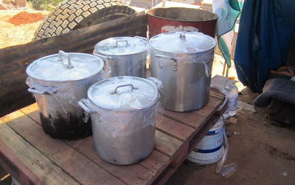 Ollas populares en Valparaíso Ollas populares en Valparaíso - Sputnik Mundo